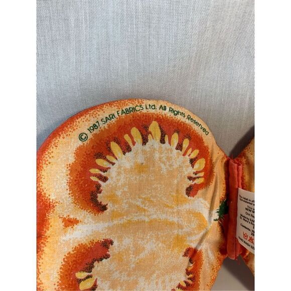 Farmhouse Kitchen Tomato Pot Holder Trivet-Red/Yellow 1987 SARI Fabric EUC - Picture 4 of 6